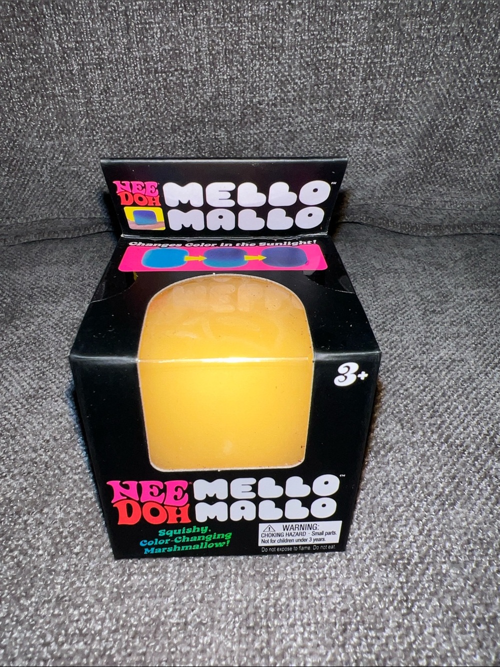 **AUTHENTIC** NeeDoh Mello Mallo Yellow Color-Changing Squishy